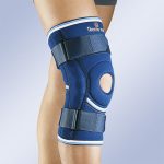 RODILLERA DE NEOPRENO CON RÓTULA ABIERTA,ARTICULACIONES POLICÉNTRICAS Y CINCHAS DE SUJECIÓN