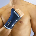 MUÑEQUERA PULGAR NEOPRENO
